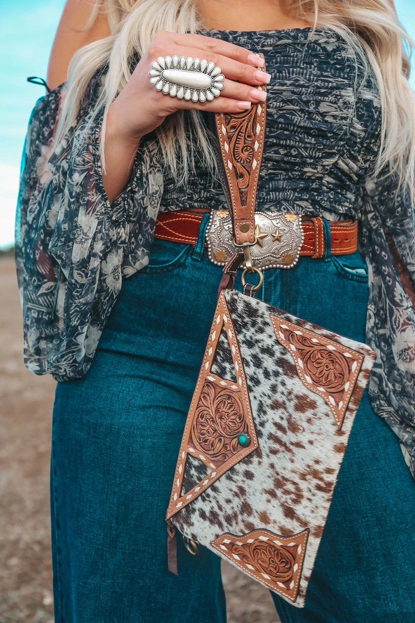 Crossbody/Wristlet Cowhide Purse